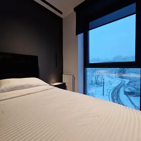 Lägenhet Smart Loft - Connection Of Center And Luxury Tuzla